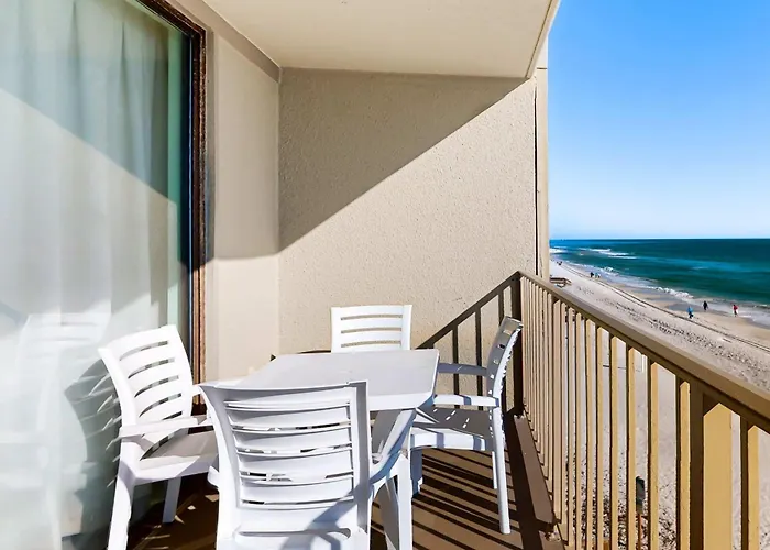 Holiday home Beachfront With Gulf Views Outdoor Pool Large Wrap-around Balcony & W&d *