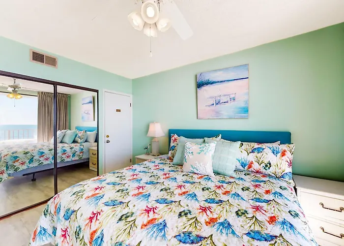 Beachfront With Gulf Views Outdoor Pool Large Wrap-around Balcony & W&d * Gulf Shores