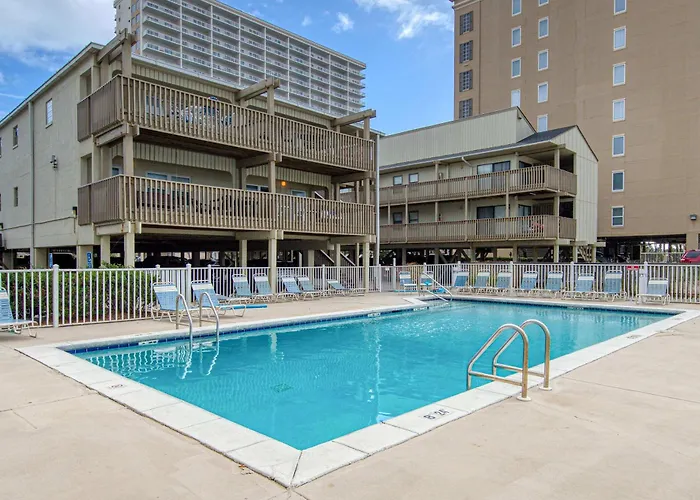Beachfront With Gulf Views Outdoor Pool Large Wrap-around Balcony & W&d * Gulf Shores